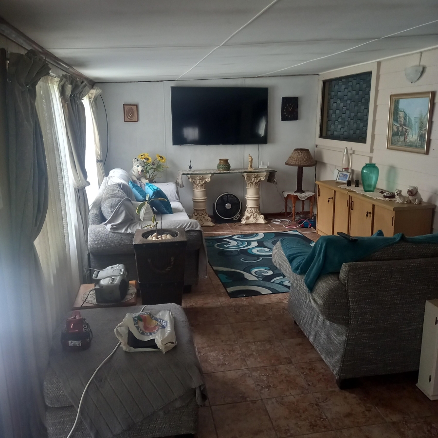 3 Bedroom Property for Sale in Groot Brakrivier Central Western Cape